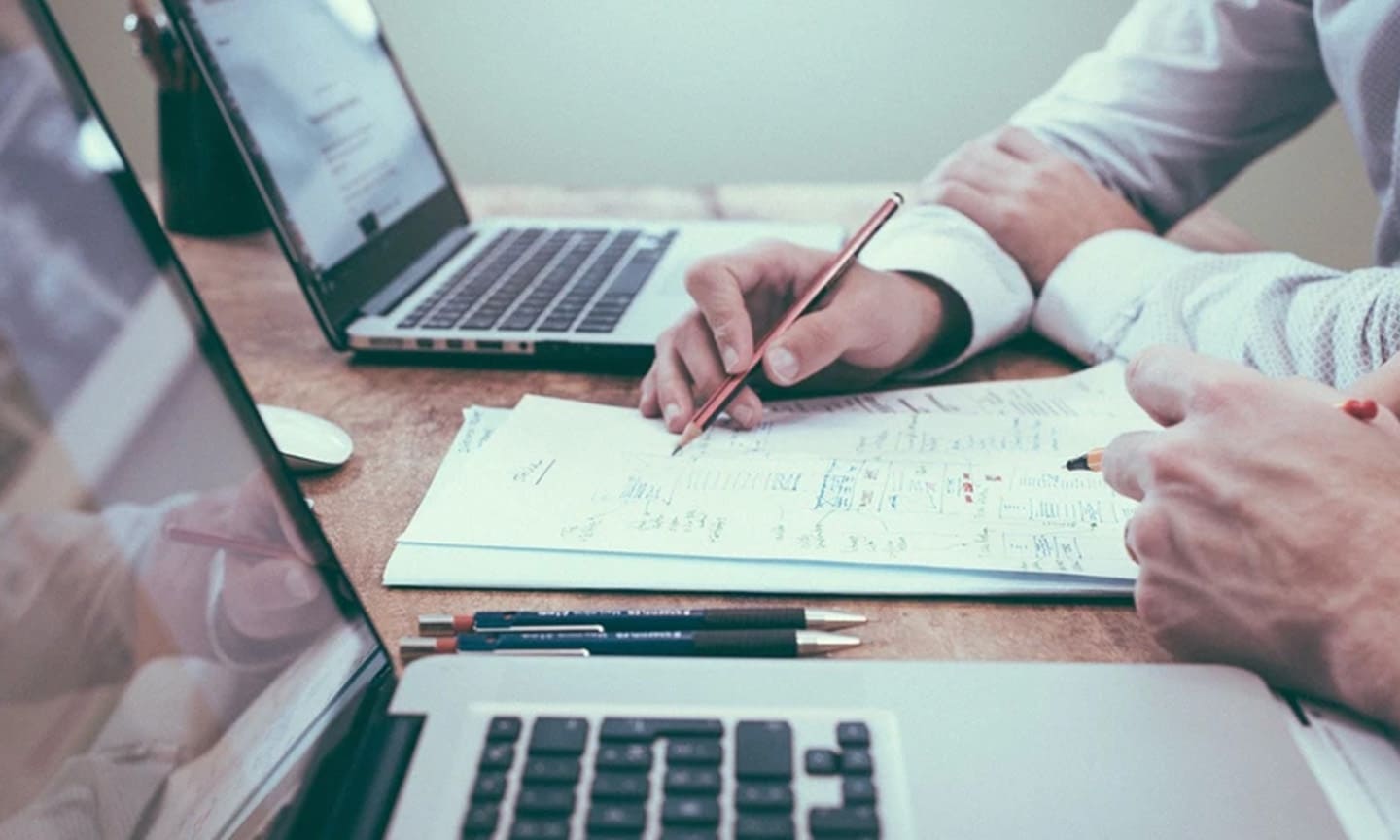 10-100 | IT Support, Services & IT Consultancy in Milton Keynes 10-100 | IT Support, Services & IT Consultancy in Milton Keynes